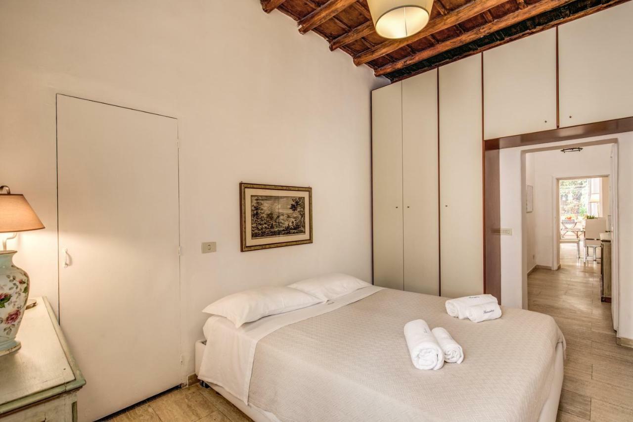 Guesthouse O Affittacamere Casa Fienaroli 2 Rome Exterior photo