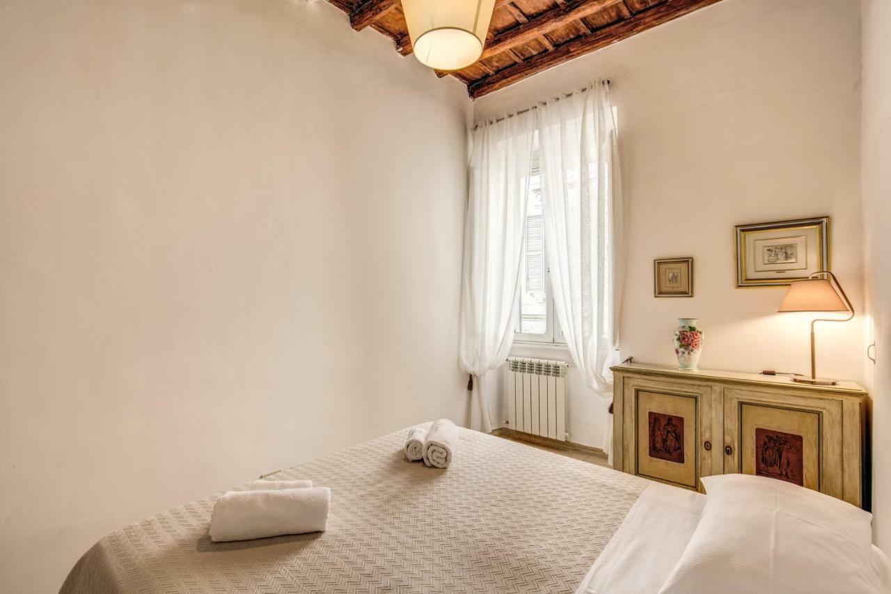Guesthouse O Affittacamere Casa Fienaroli 2 Rome Exterior photo